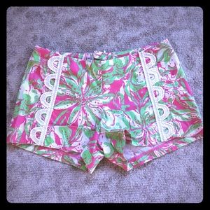 Lilly Pulitzer shorts size 2